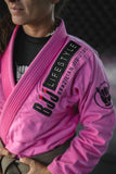 Renata-Bjjlifestyle-Pink-Gi-bjj